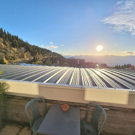 Appartement 4 Personnes 32M2 Au Pied Des Pistes- Wifi- Balcon Sud- Chamrousse 1650 Zewnętrze zdjęcie