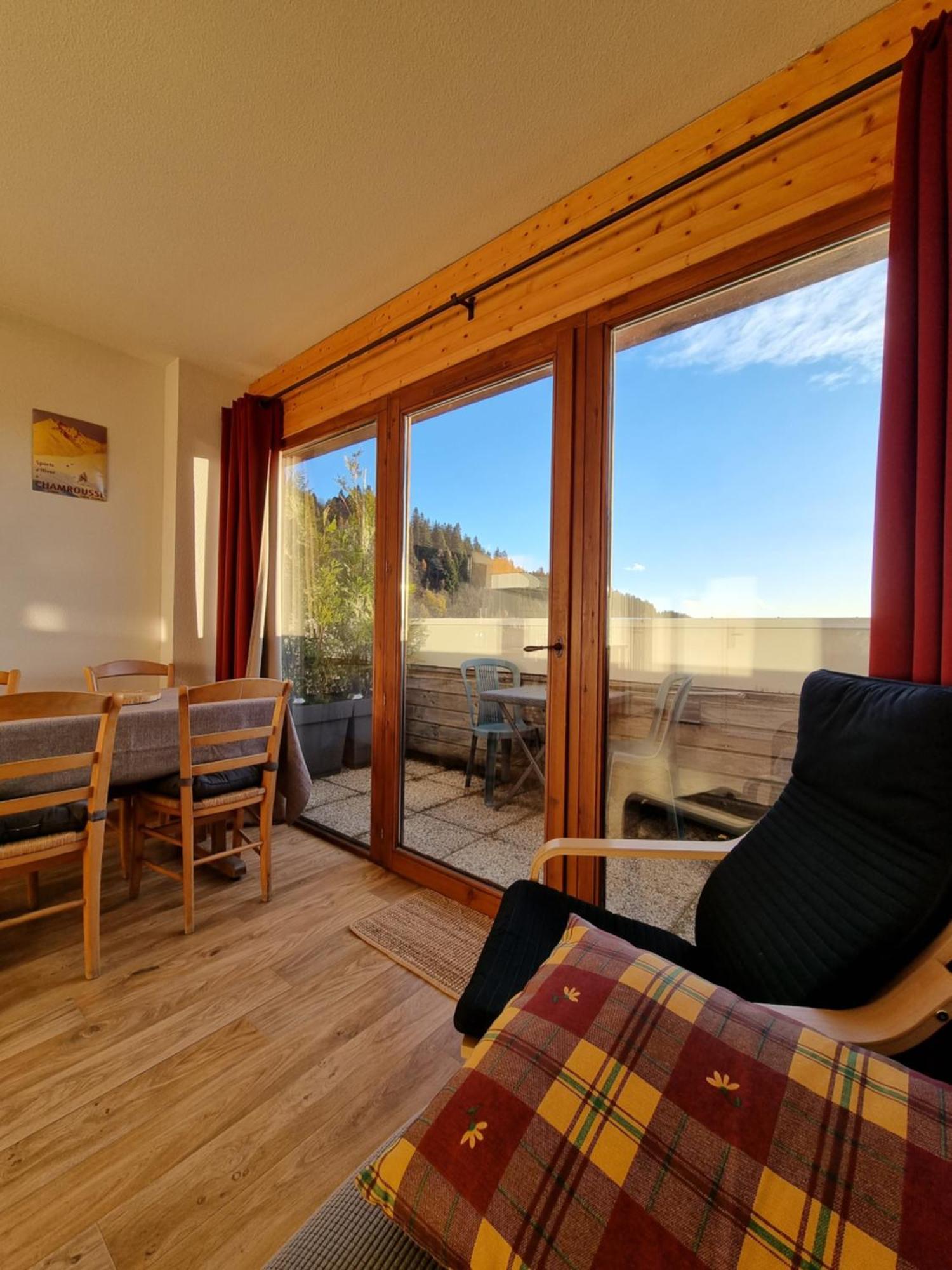 Appartement 4 Personnes 32M2 Au Pied Des Pistes- Wifi- Balcon Sud- Chamrousse 1650 Zewnętrze zdjęcie